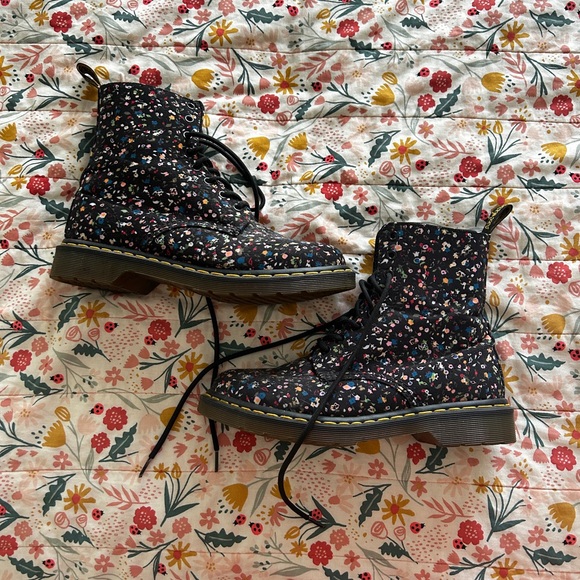 Dr. Martens Shoes - Floral Lace-Up Boots